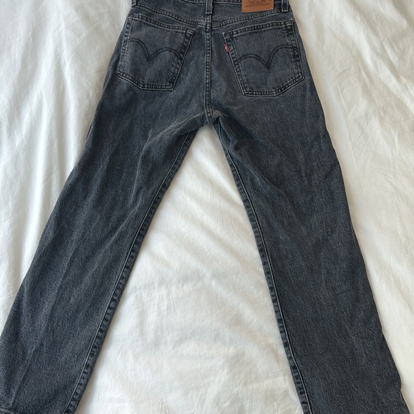 Levi Wedgie Fit Straight Women’s Jeans 25 - Picture 5 of 9